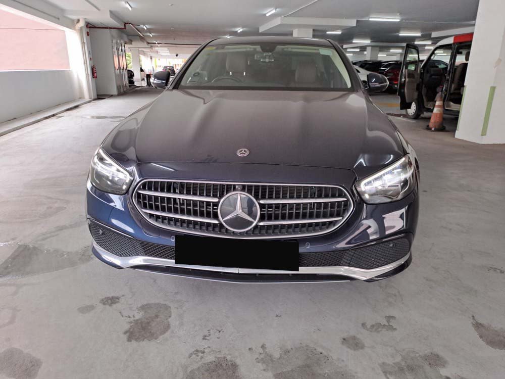 Mercedes Benz E200 Sedan Avg