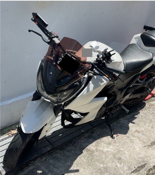 Kawasaki (Body Only) (Scrap/Export Only)