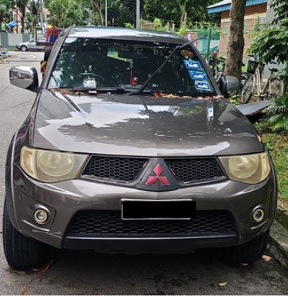 Mitsubishi Triton (Body Only) (Scrap/Export Only)