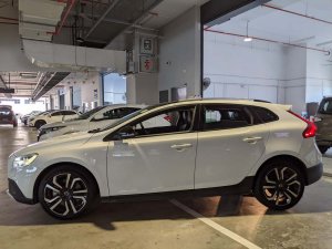 Volvo V40 Cross Country T4 (A) SR