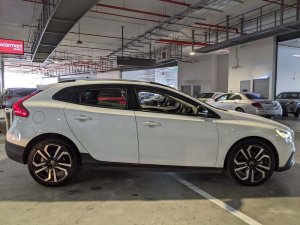 Volvo V40 Cross Country T4 (A) SR