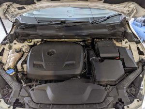 Volvo V40 Cross Country T4 (A) SR