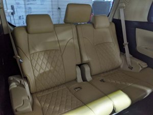 Toyota Alphard 2.5X Cvt Abs D/Airbag 2wd 5dr