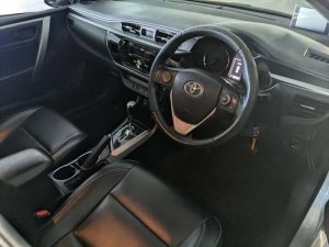 Toyota Corolla Altis Classic 1.6 Cvt