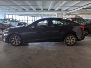 Mazda 3 Sedan 1.5 At Eu6