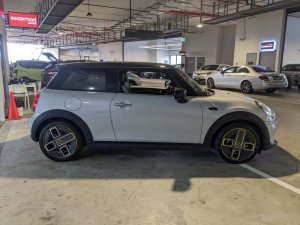 Mini Cooper Se (bev) Adaptive Led Hl Led Fl (Electric Vehicle)