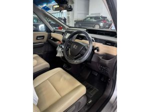 Honda Freed Hybrid 1.5G Auto (Hybrid)