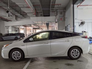 Toyota Prius Hybrid 1.8S Cvt (Hybrid)