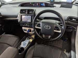 Toyota Prius Hybrid 1.8S Cvt (Hybrid)