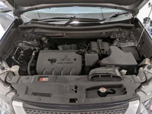 Mitsubishi Outlander 2.0 Cvt