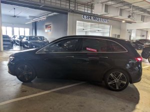 Mercedes Benz B180 Progressive (Hybrid)