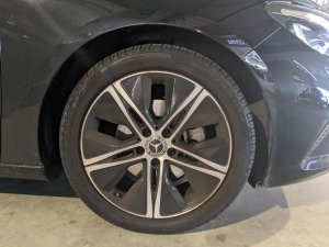 Mercedes Benz B180 Progressive (Hybrid)