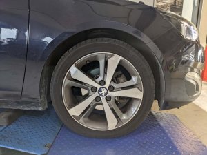 Peugeot 308 Sw Allure Puretech 1.2 A/t 2wd S/r