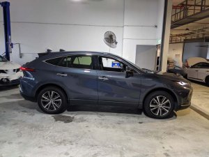 Toyota Harrier 2.5 Hybrid (auto) (2wd) Premium (Hybrid)