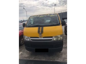 Toyota Hiace Manual (COE Till 12/2026)