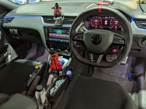 Skoda Octavia RS 2.0 Tsi Aidisplay