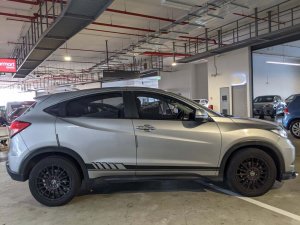 Honda Vezel 1.5X Cvt