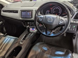 Honda Vezel 1.5X Cvt
