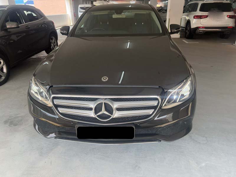 Mercedes Benz E200 Sedan Avg (r18 Led)