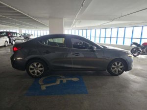 Mazda 3 Sedan 1.5 At Eu6