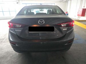 Mazda 3 Sedan 1.5 At Eu6