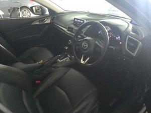 Mazda 3 Sedan 1.5 At Eu6