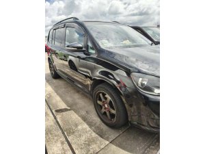 Volkswagen Touran 1.4l At Tsi 1t32b4 (COE Till 06/2031)