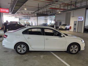 Volkswagen Jetta Gp 1.4 Tsi 90 A/t Hl Hid 1634g5