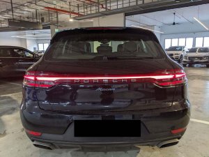 Porsche Macan S A