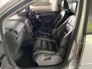 Volkswagen Touran Sport 1.4 TSI AT 1t34c4 (COE Till 01/2031)