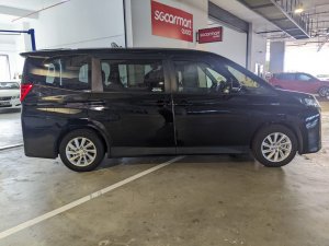 Suzuki Landy 1.8g Cvt (Hybrid)