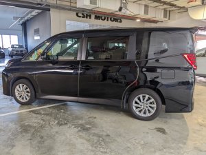 Suzuki Landy 1.8g Cvt (Hybrid)