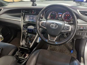 Toyota Harrier G Grade