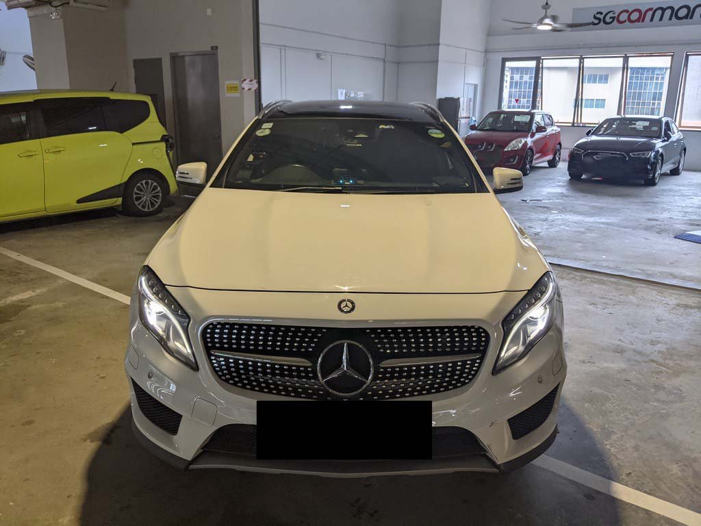 Mercedes Benz Gla250 4matic Auto