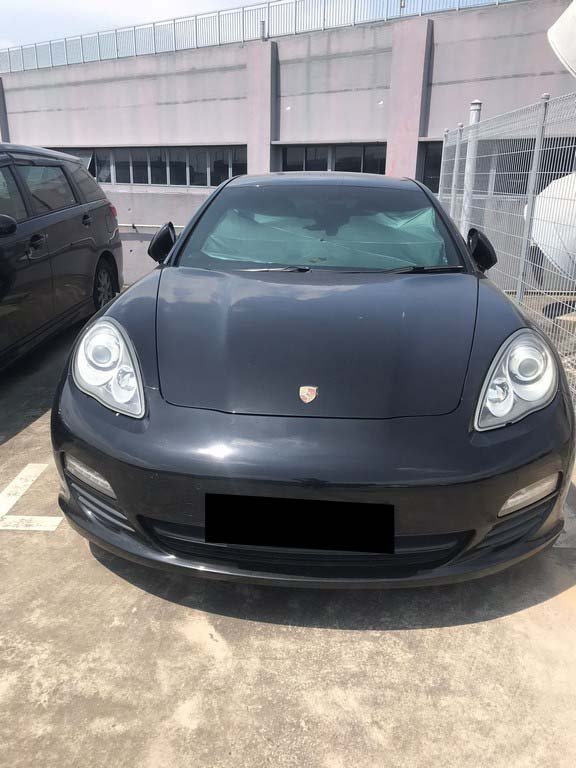 Porsche Panamera (COE Till 10/2031)