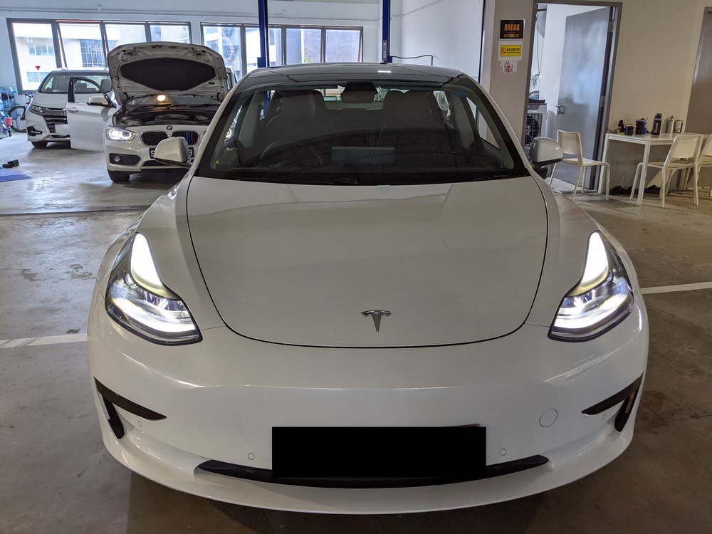 Tesla Model 3 Standard Range (Electric Vehicle)
