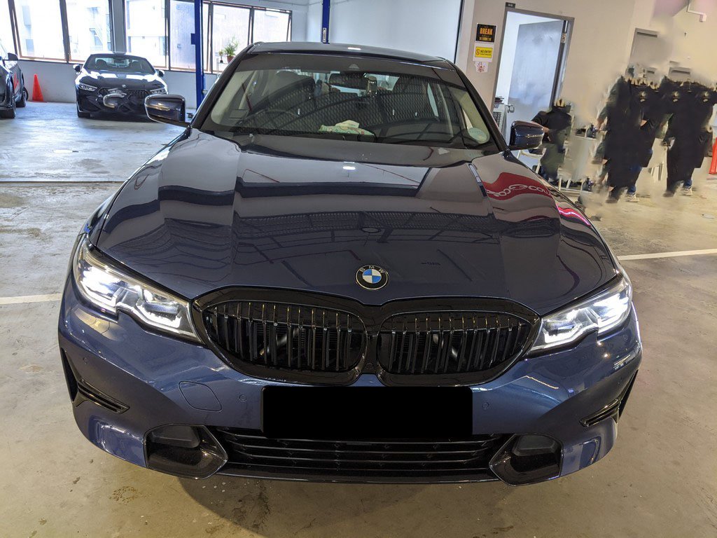 BMW 318i Adpt Led Hl Sportline