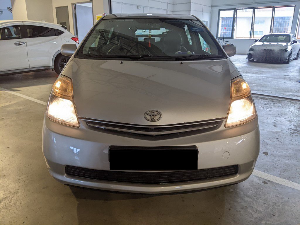 Toyota Prius Auto (COE Till 04/2029) (Hybrid)