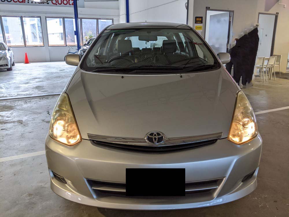 Toyota Wish 1.8 Auto (COE Till 02/2029)