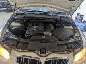 BMW 323i A (COE Till 08/2030)
