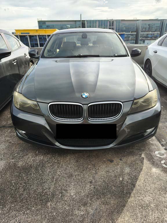 BMW 318I 2.0L A/T ABS D/Airbag 2WD 4DR (COE TILL 12/2029)