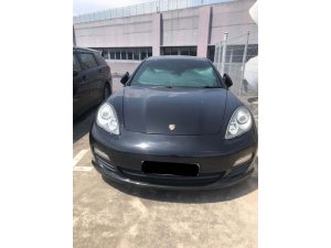 Porsche Panamera (COE Till 10/2031)