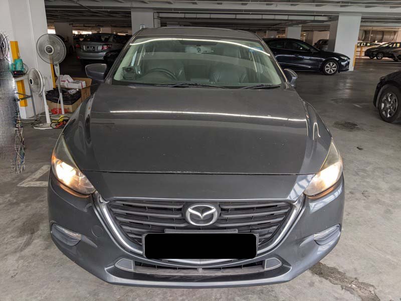 Mazda 3 Sedan 1.5 At Eu6