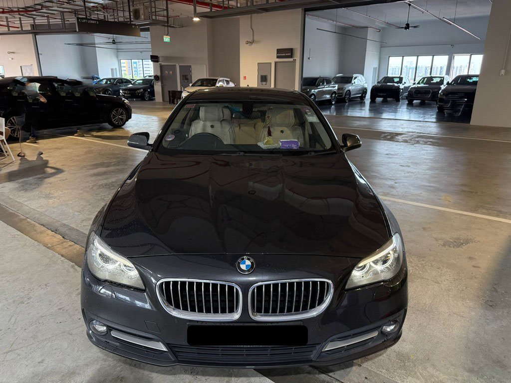 BMW 520i At 2wd 4dr Hid Nav