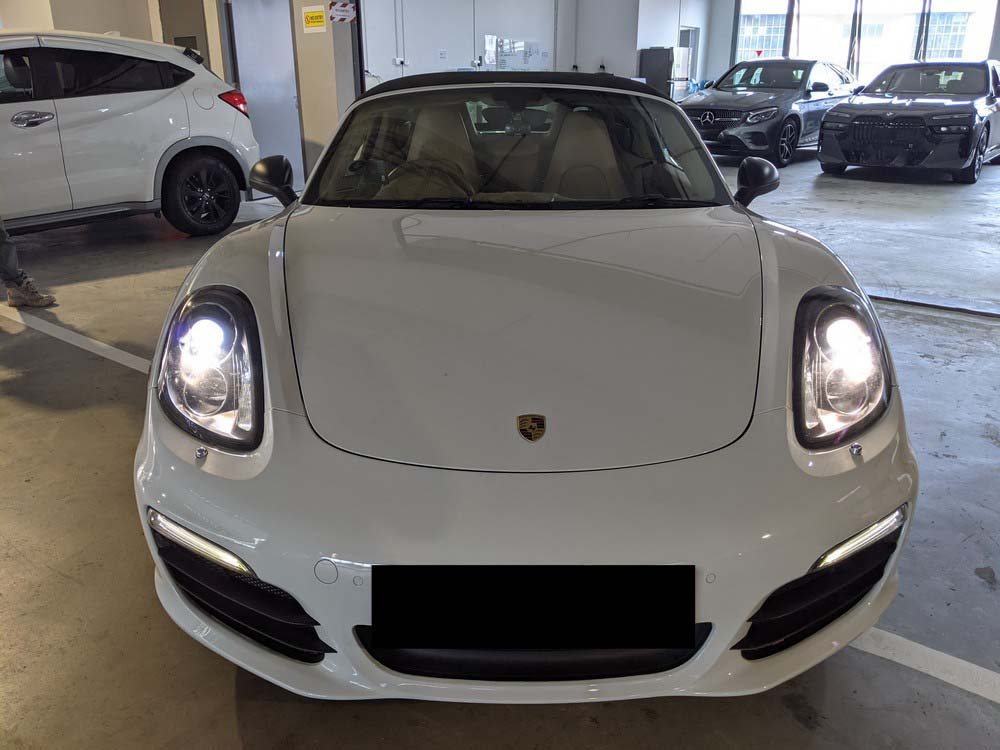 Porsche Boxster 2.7 A (COE Till 12/2034)