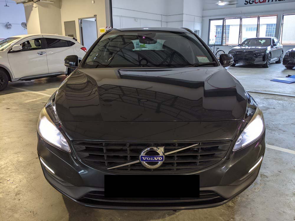 Volvo V60 T2 (A)