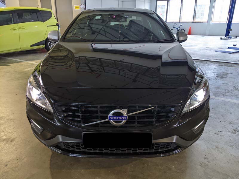 Volvo S60 T5 R Design A/t S/r
