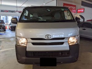 Toyota Hiace DX 3.0 Auto