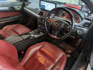 Mercedes Benz E250 Cgi A (COE Till 11/2030)