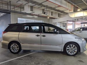Toyota Estima Aeras Premium 2.4 Cvt